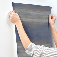 CC1255-peel-and-stick-wallpaper-stick-application-step