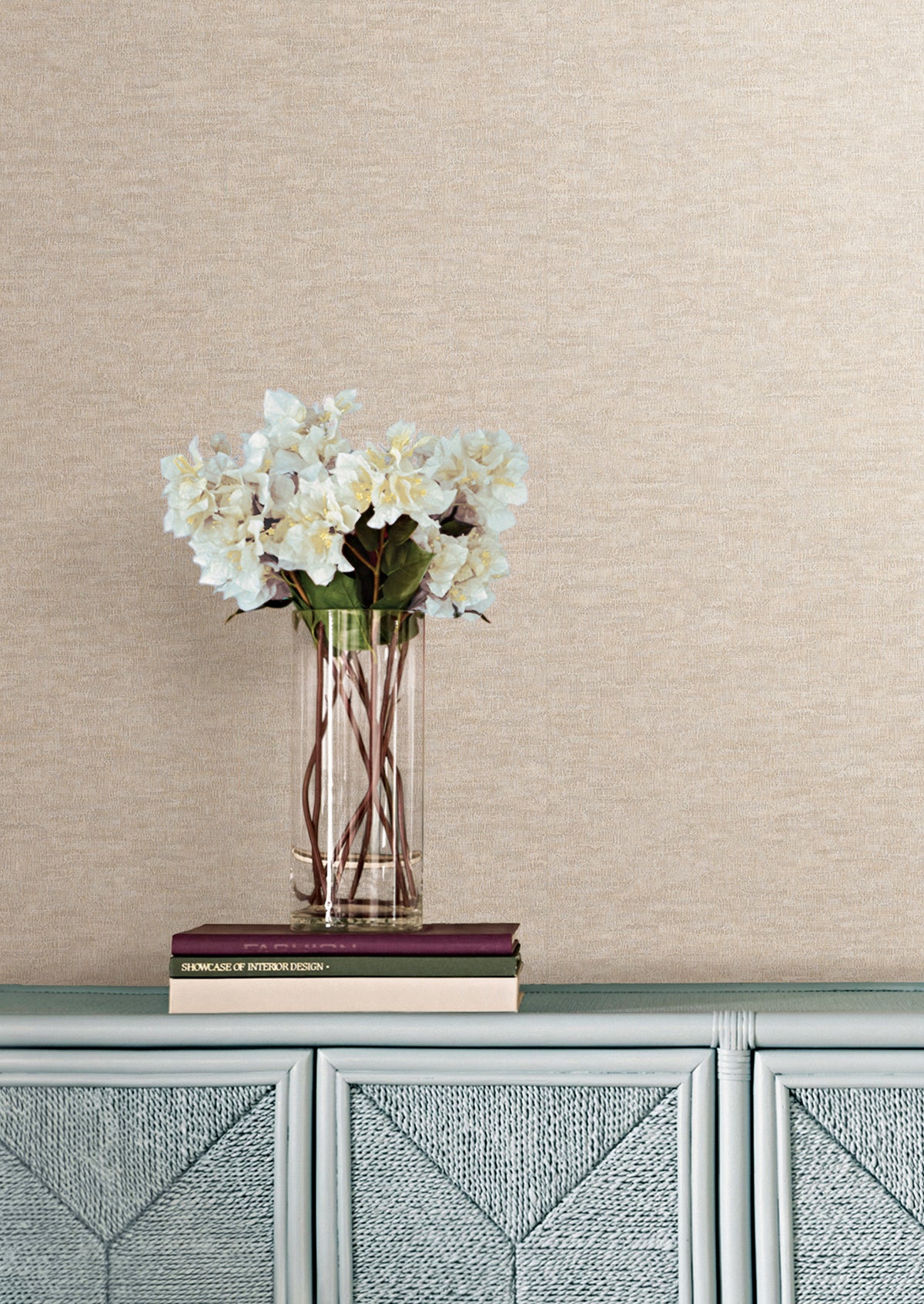 COD0612-peel-and-stick-wallpaper-room-scene