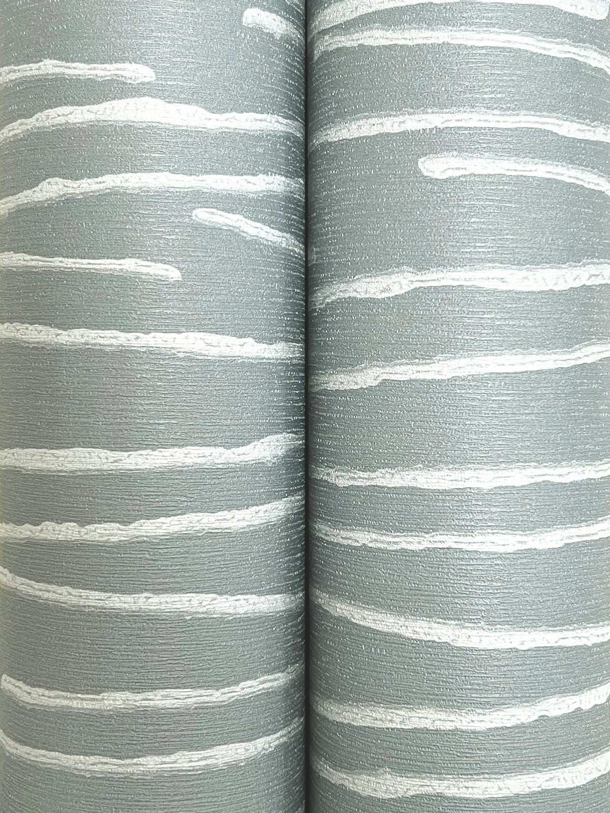 COD0625-peel-and-stick-wallpaper-detail-closeup