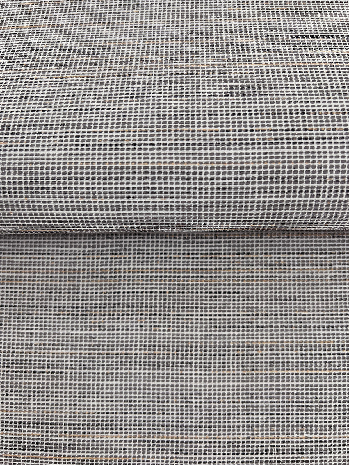 COD0628-peel-and-stick-wallpaper-detail-closeup