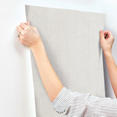COD0651N-peel-and-stick-wallpaper-stick-application-step