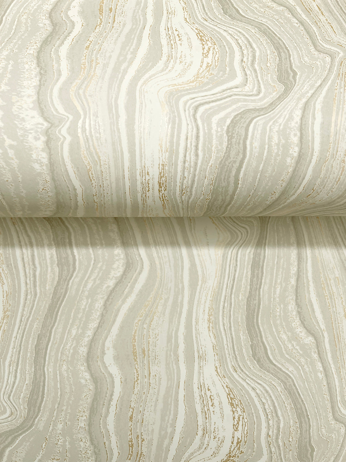 DF3324-peel-and-stick-wallpaper-detail-closeup