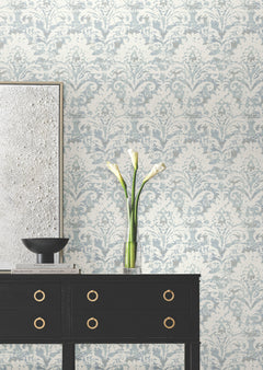 DF3335-peel-and-stick-wallpaper-room-scene-detail-closeup