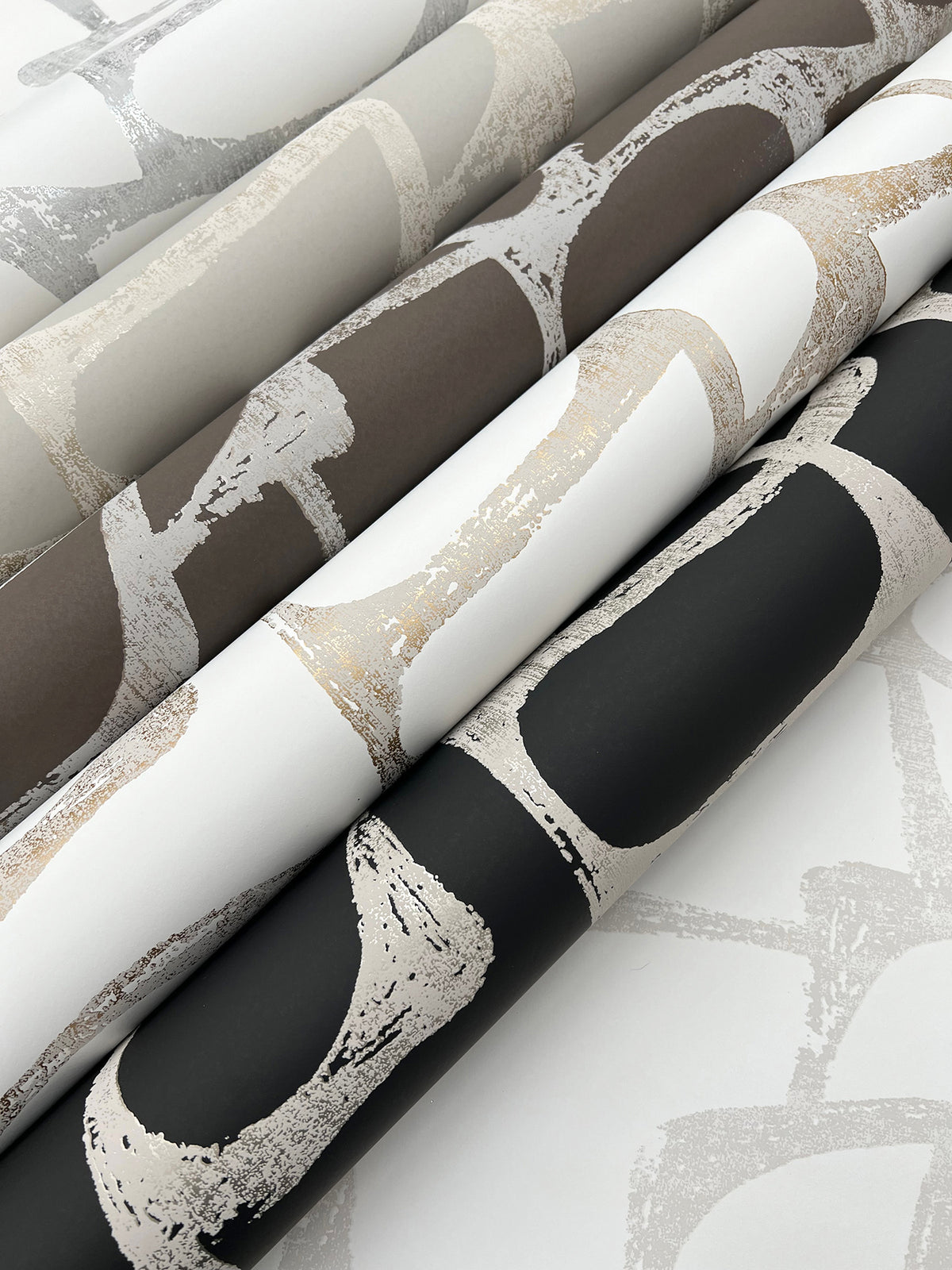 DF3353-peel-and-stick-wallpaper-detail-closeup-2