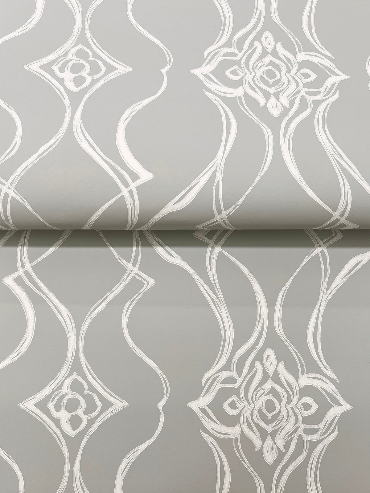 DF3374-peel-and-stick-wallpaper-detail-closeup