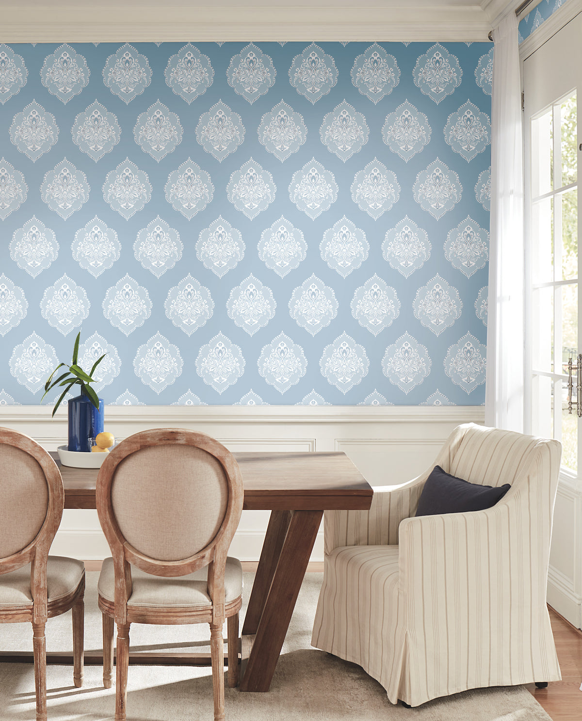 DM4985-peel-and-stick-wallpaper-room-scene