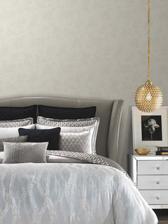 DT5026-peel-and-stick-wallpaper-room-scene-detail-closeup