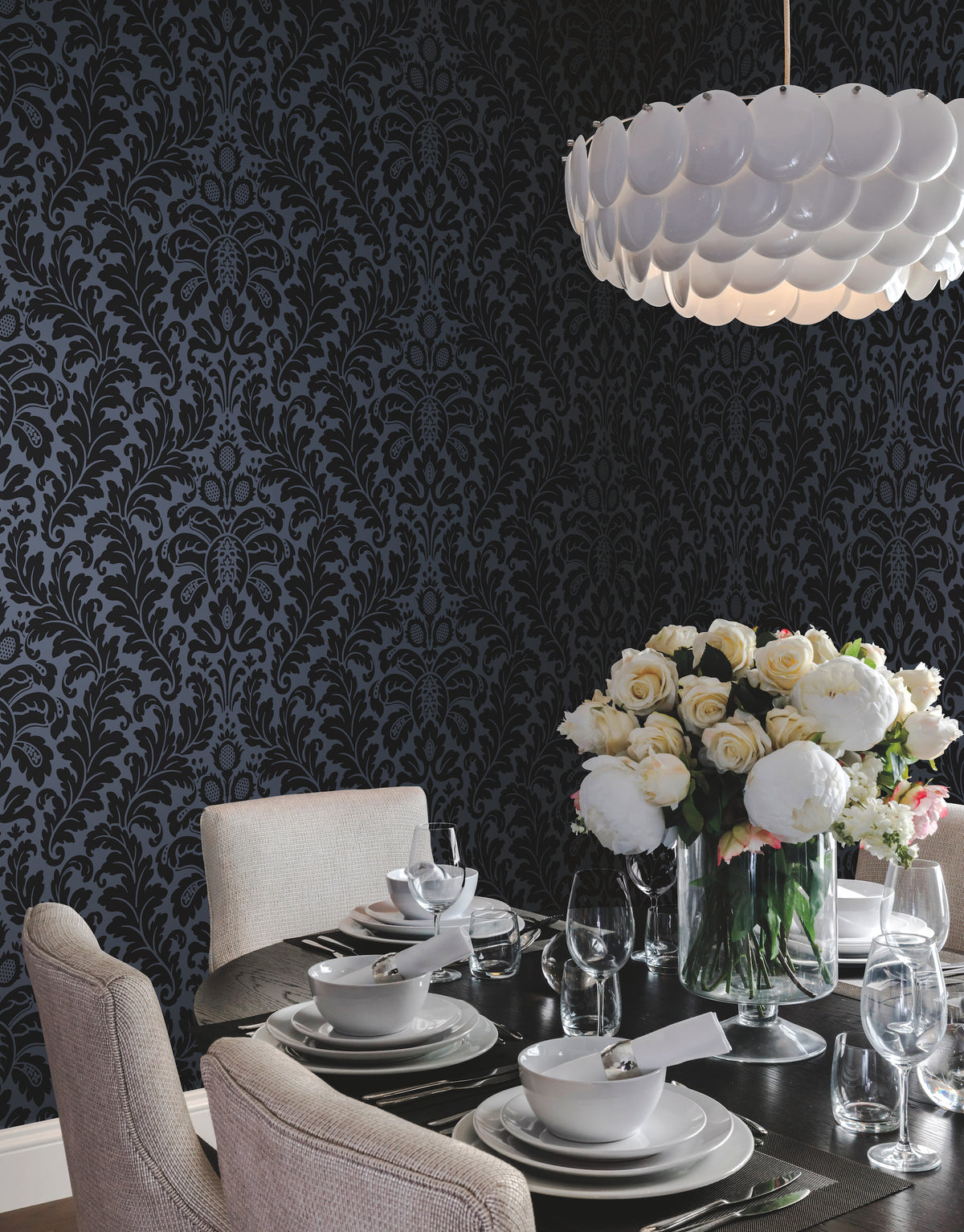 DT5042-peel-and-stick-wallpaper-room-scene