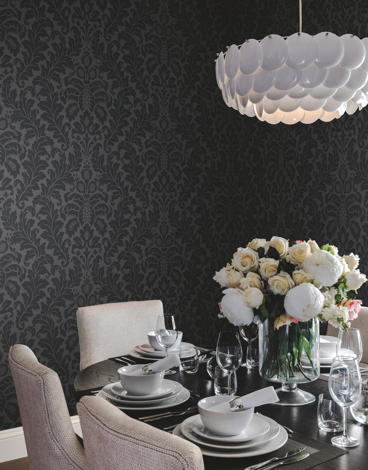 DT5044-peel-and-stick-wallpaper-room-scene