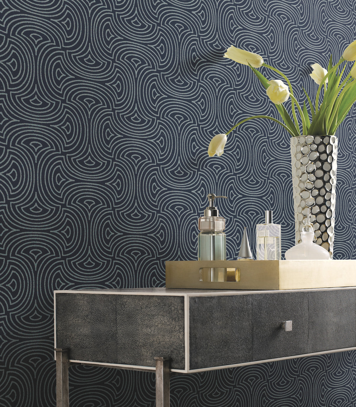 DT5143-peel-and-stick-wallpaper-room-scene-detail-closeup