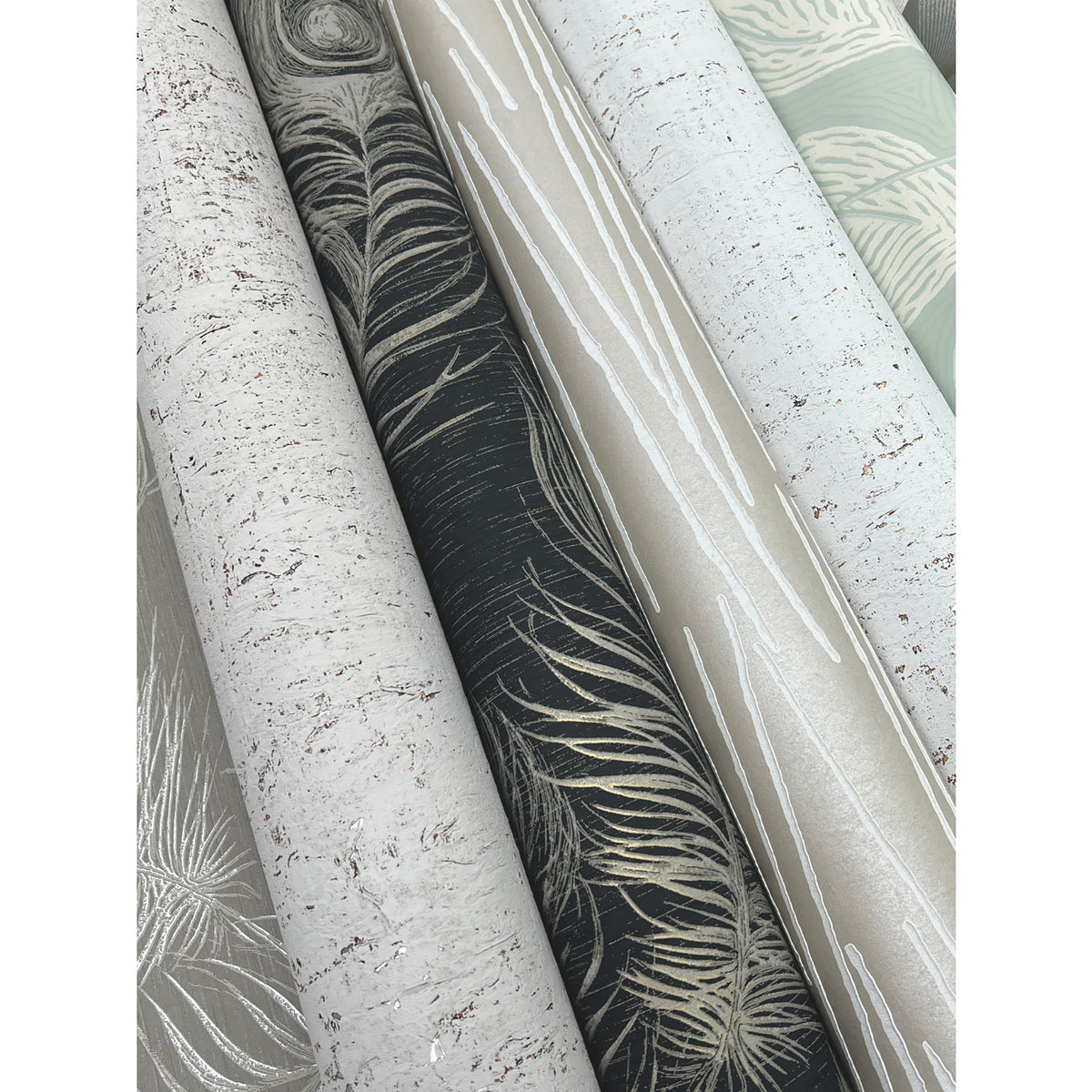 EV3901-peel-and-stick-wallpaper-detail-closeup-5