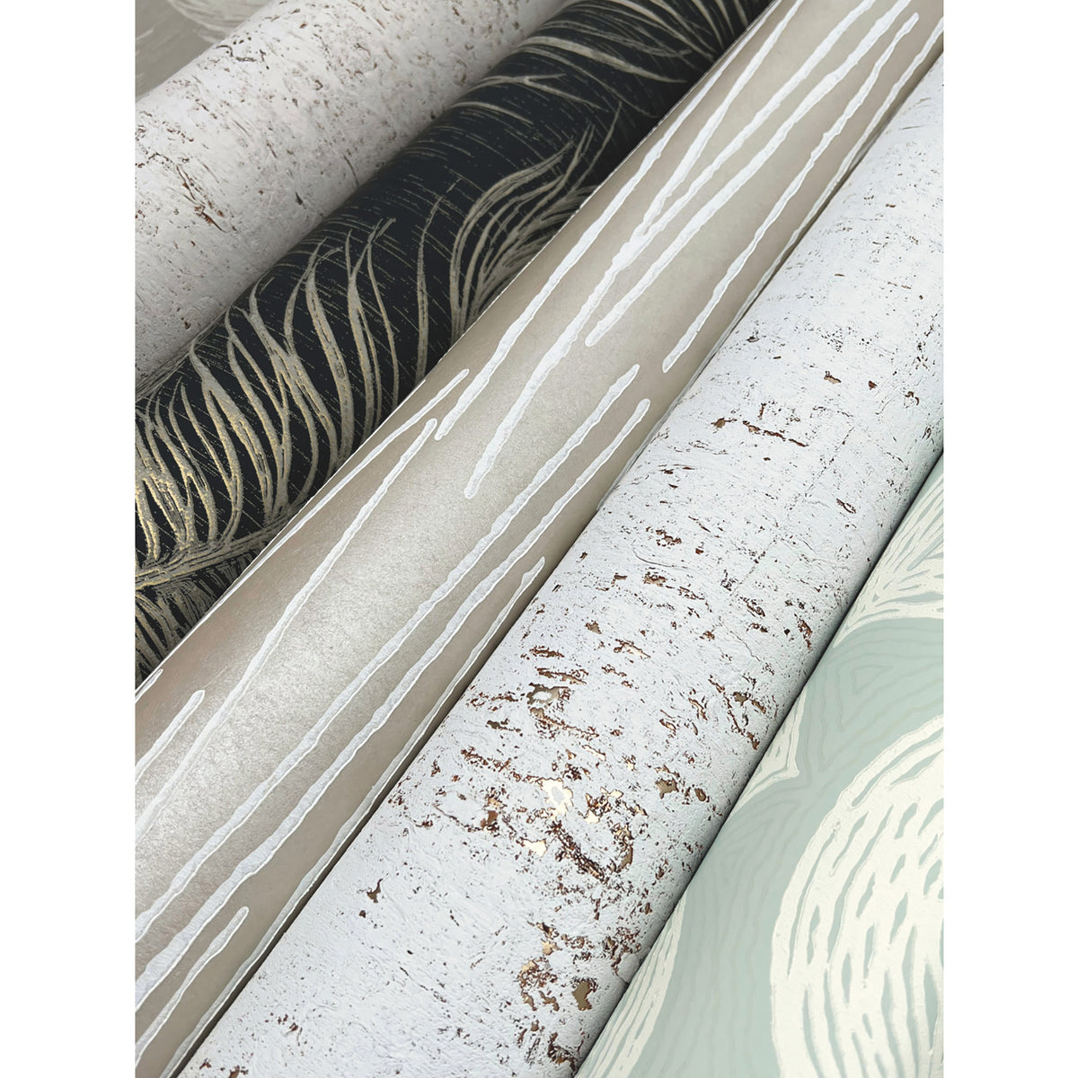 EV3930-peel-and-stick-wallpaper-detail-closeup