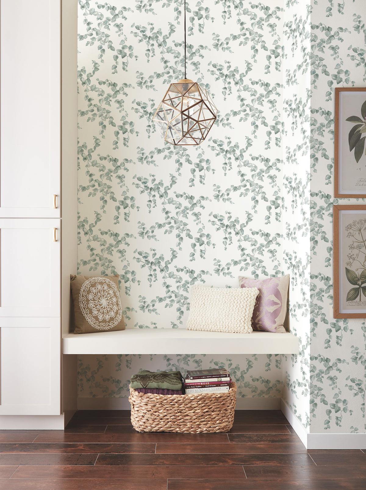 FH4037-peel-and-stick-wallpaper-room-scene