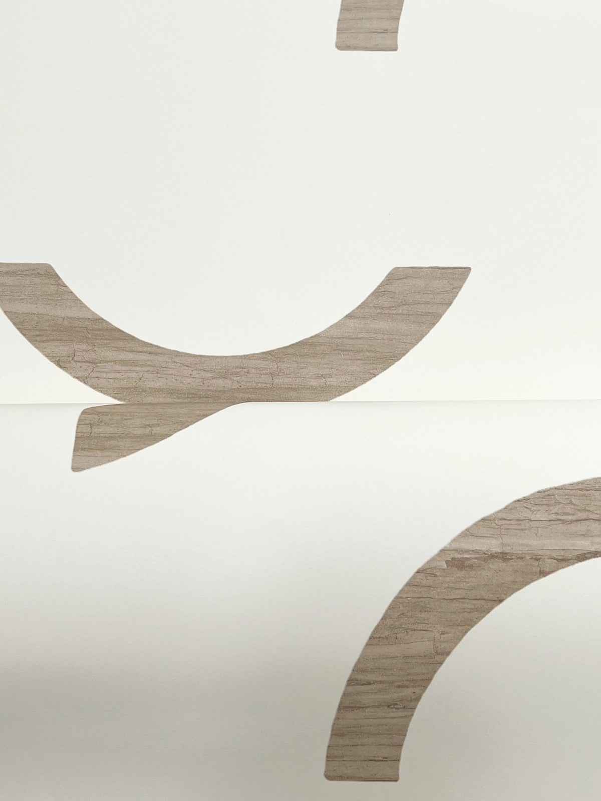 FM1026-peel-and-stick-wallpaper-detail-closeup