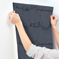 FM1061-peel-and-stick-wallpaper-stick-application-step