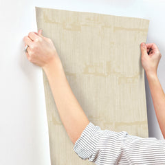 FM1063-peel-and-stick-wallpaper-stick-application-step