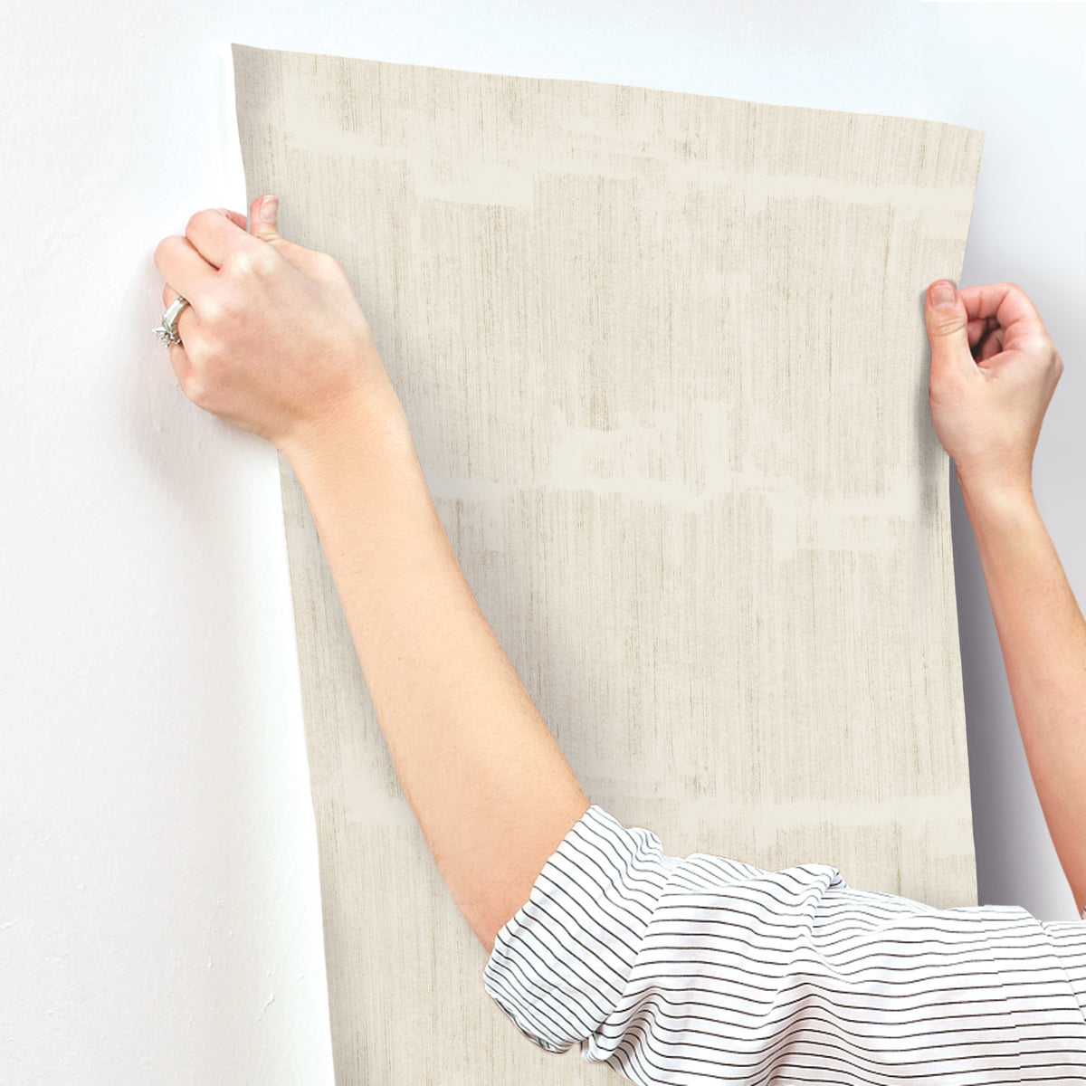 FM1066-peel-and-stick-wallpaper-stick-application-step