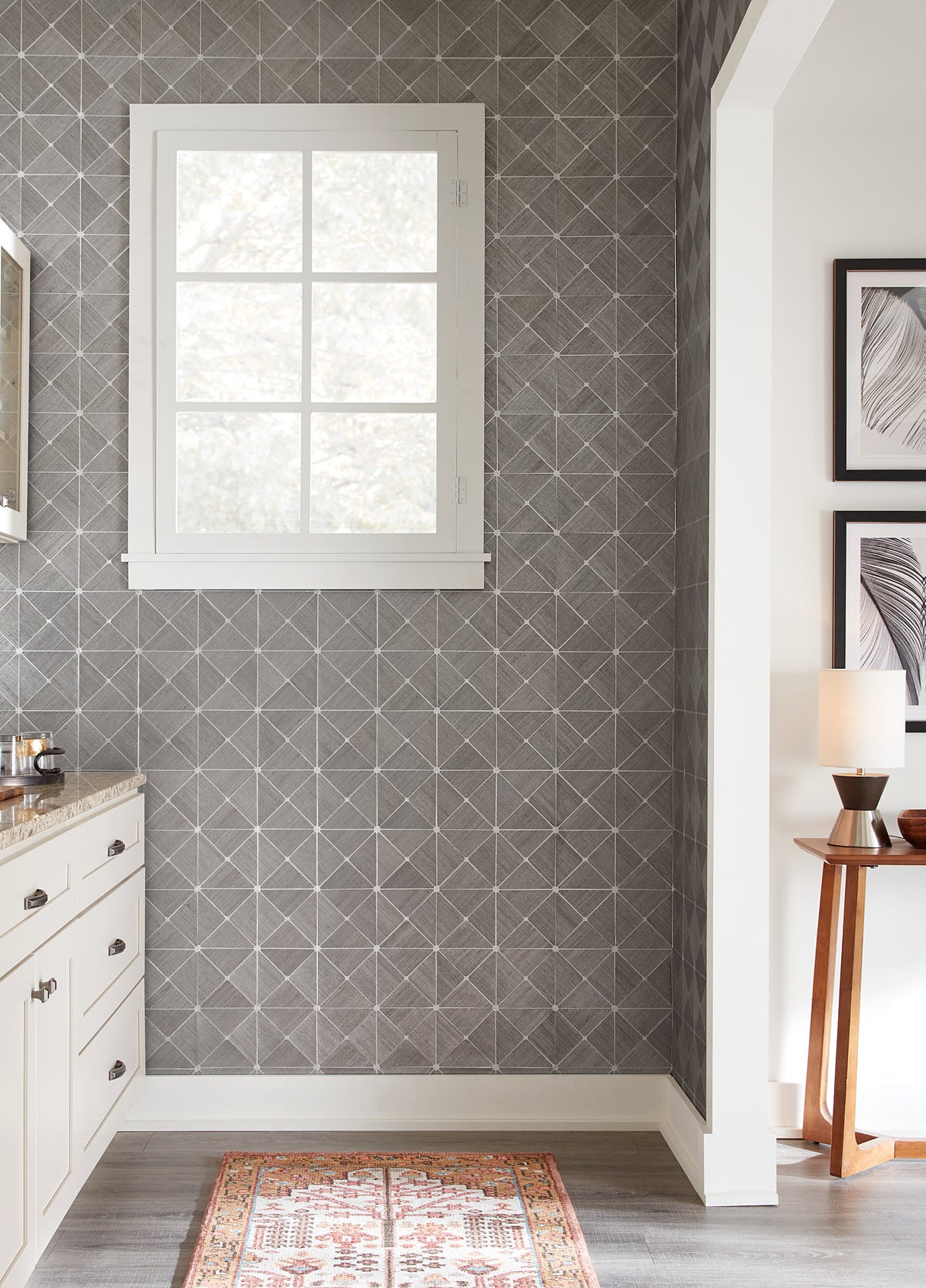 GM7506-peel-and-stick-wallpaper-room-scene-detail-closeup