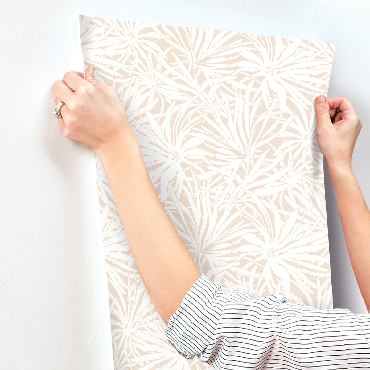 GN2574-peel-and-stick-wallpaper-stick-application-step
