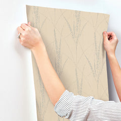 GN2641-peel-and-stick-wallpaper-stick-application-step