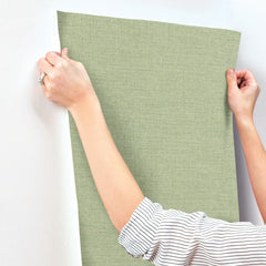 GN2674-peel-and-stick-wallpaper-stick-application-step