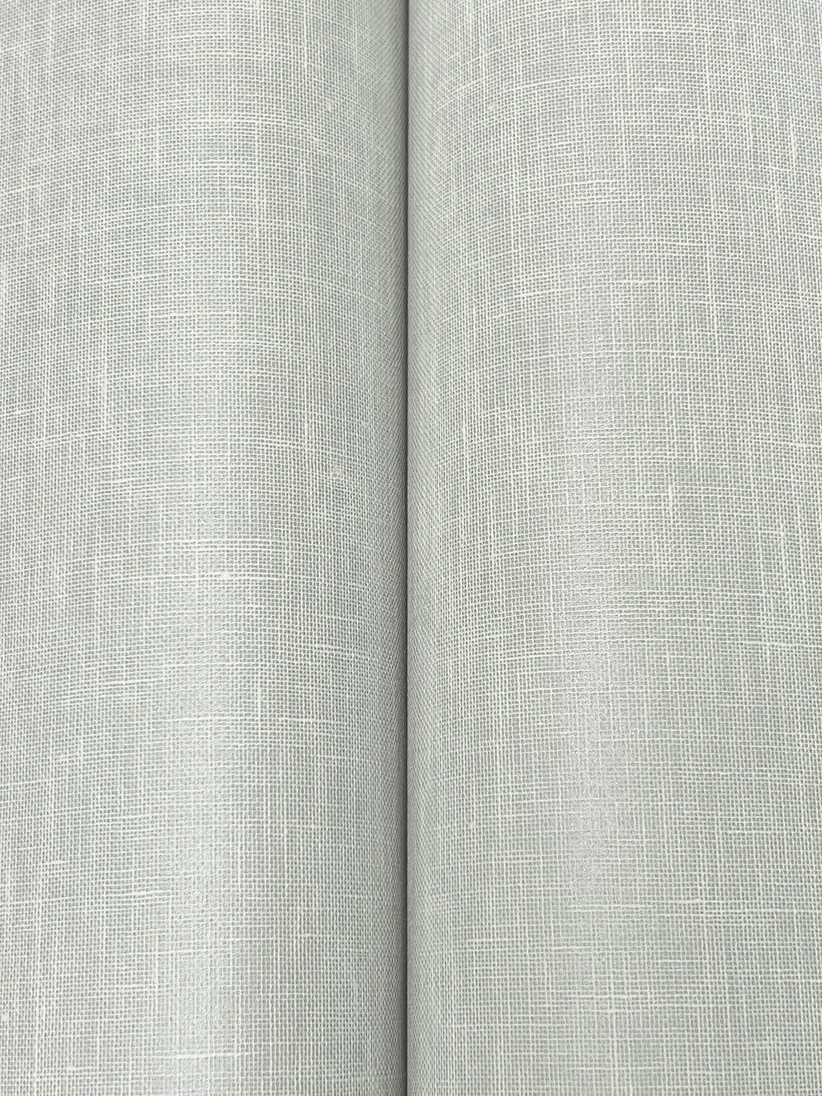 GRL86134-peel-and-stick-wallpaper-detail-closeup