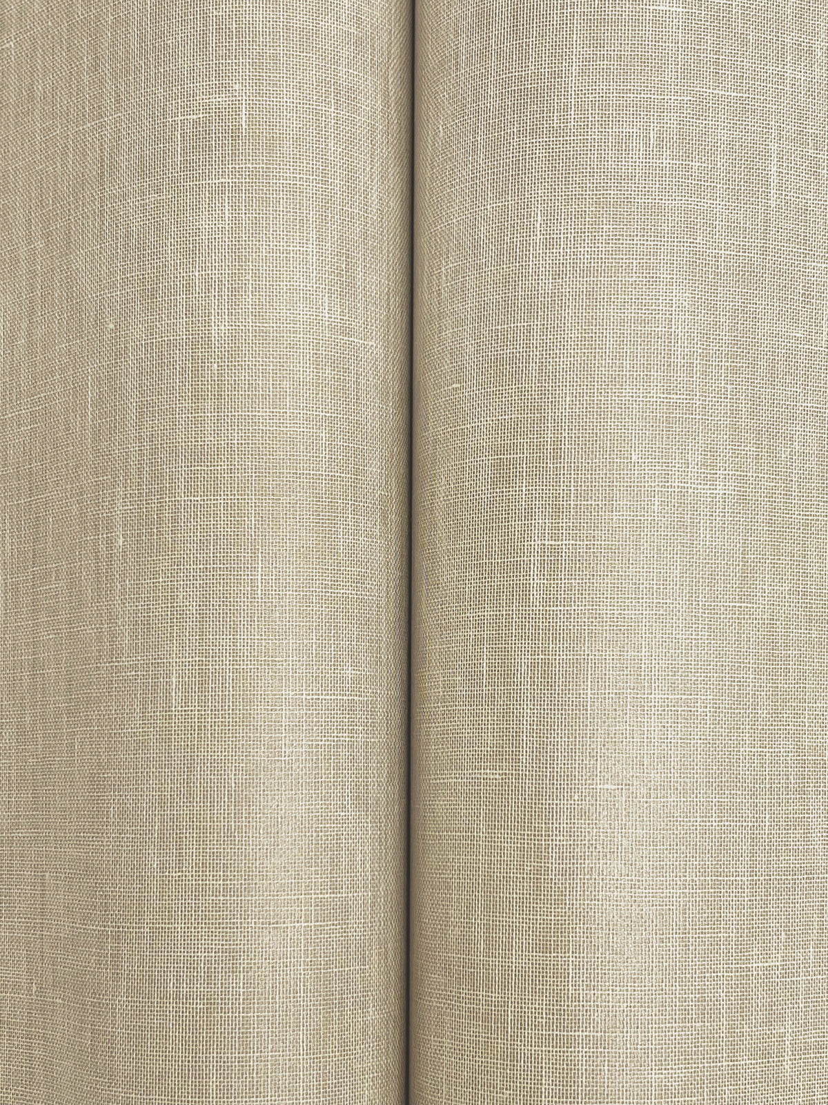 GRL88129-peel-and-stick-wallpaper-detail-closeup
