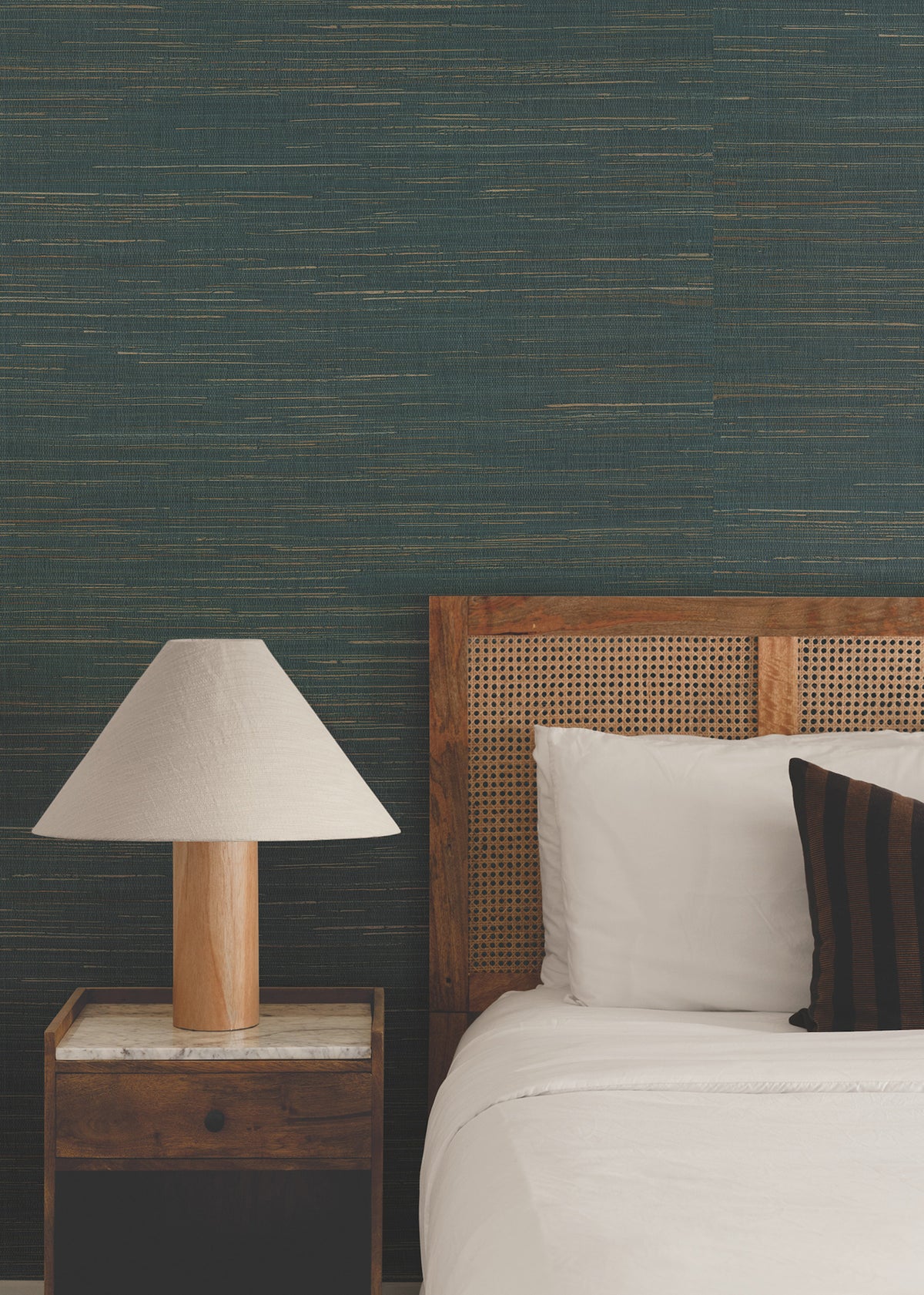 GRL88378-peel-and-stick-wallpaper-room-scene