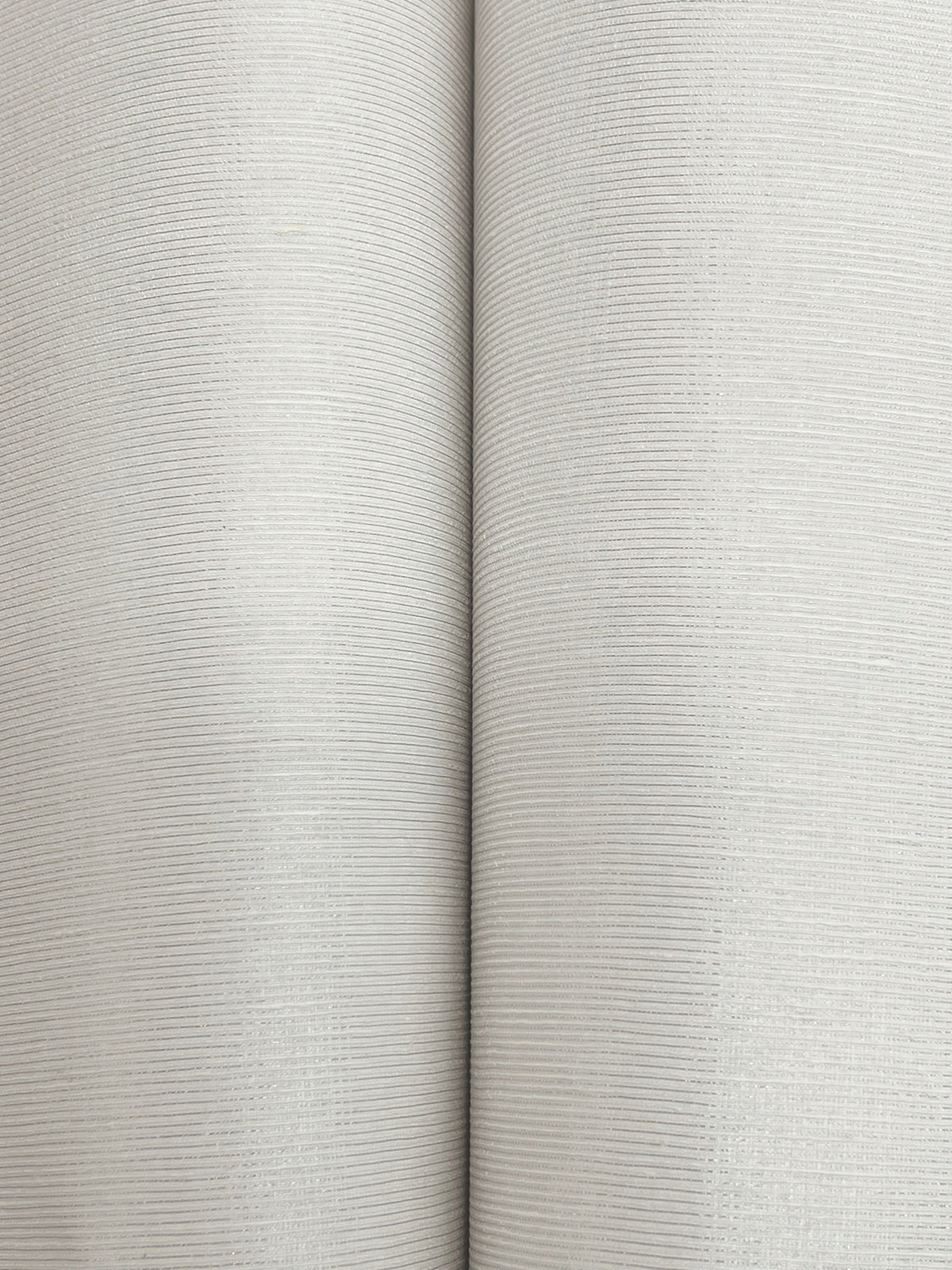 GRL88391-peel-and-stick-wallpaper-detail-closeup