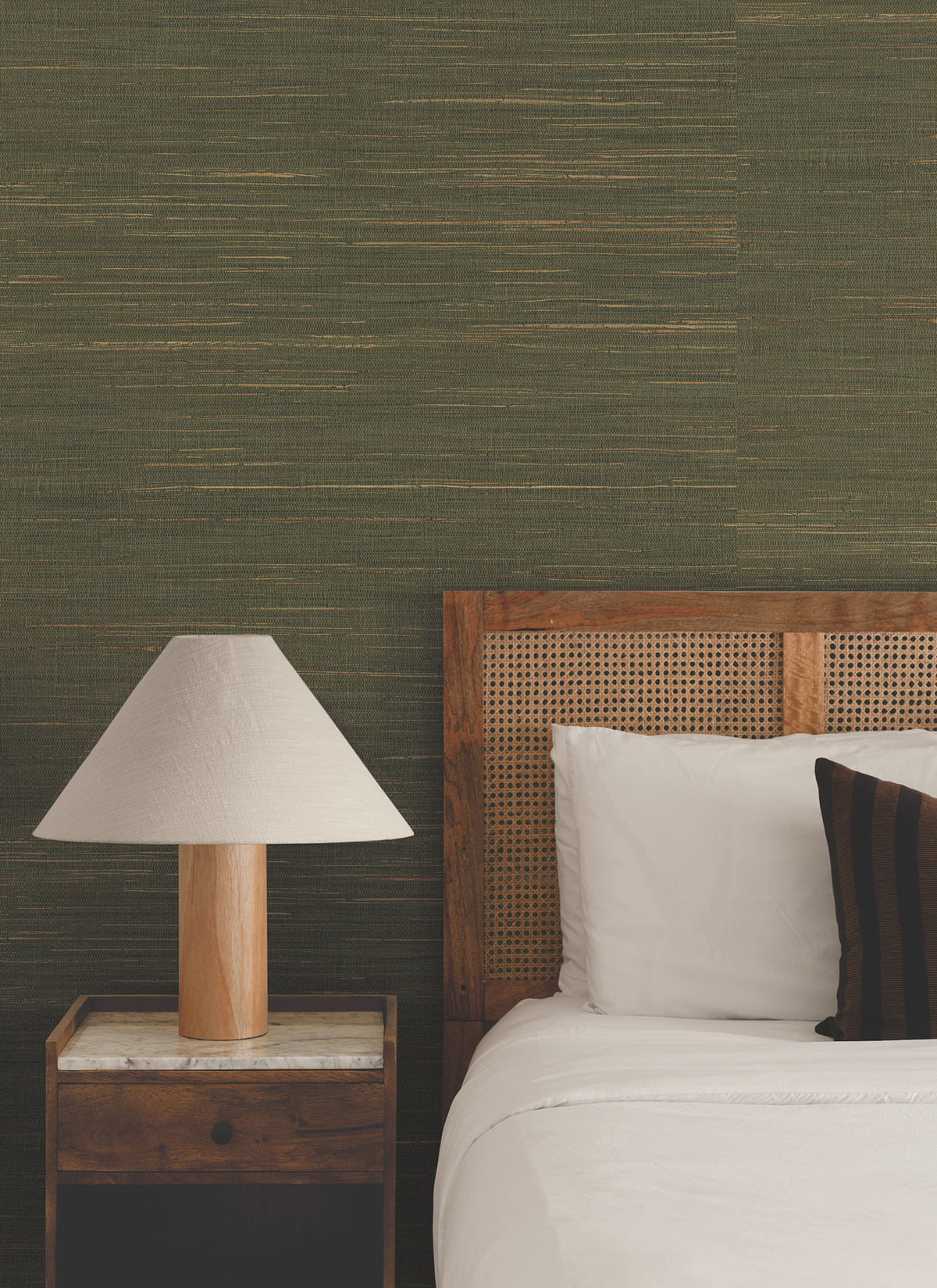 GRL88473-peel-and-stick-wallpaper-room-scene