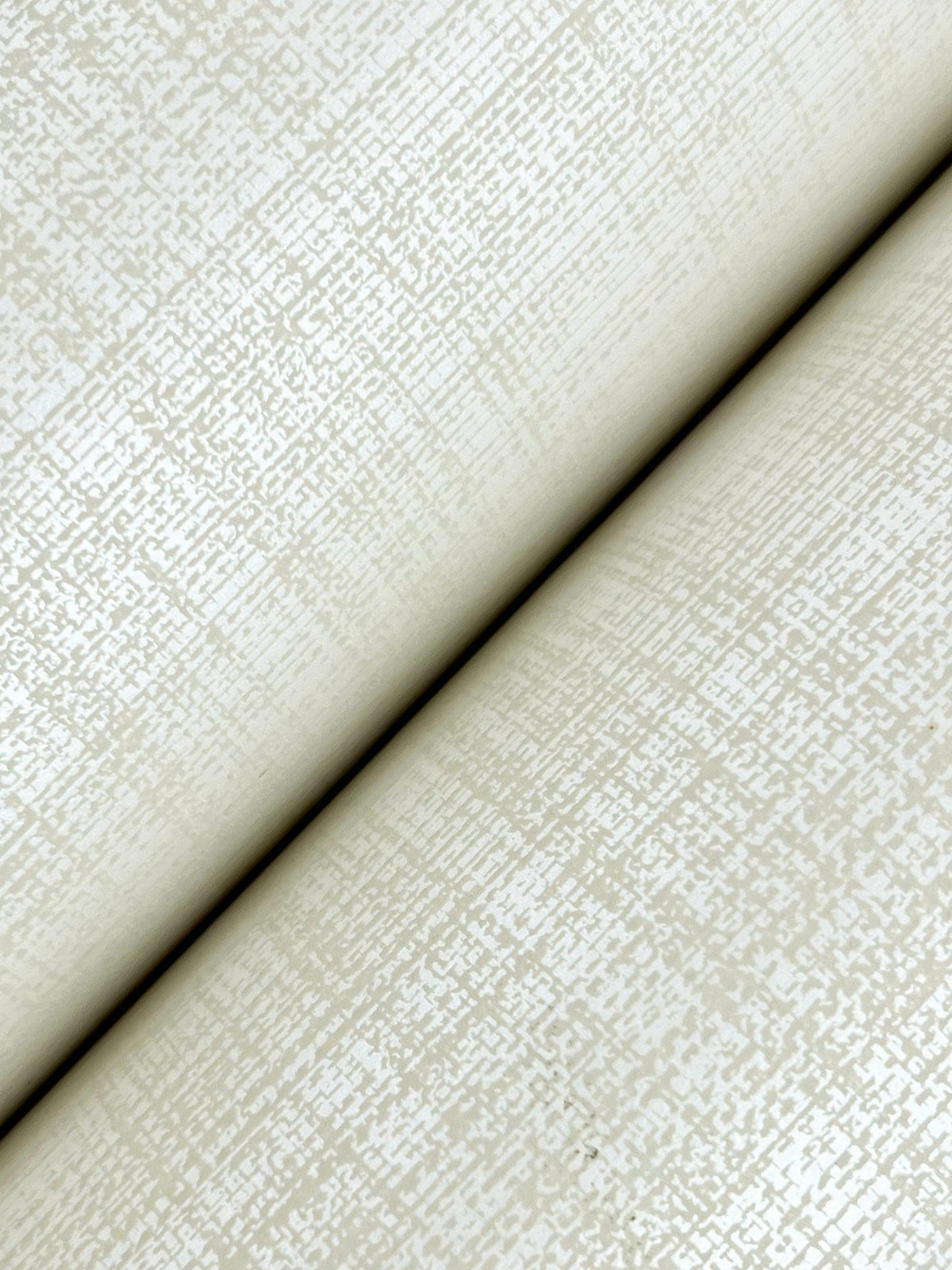 GT4509-peel-and-stick-wallpaper-detail-closeup