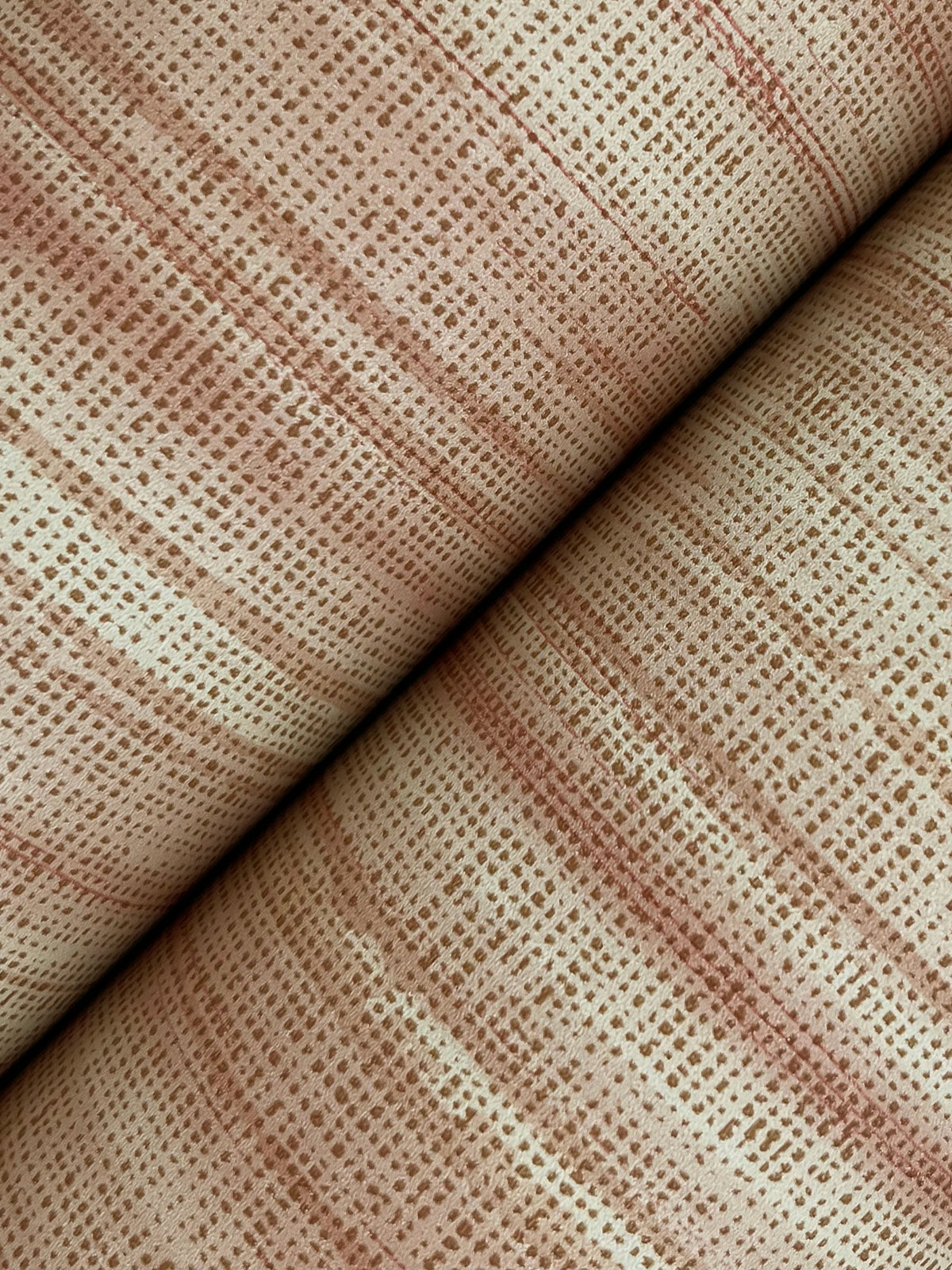GT4565-peel-and-stick-wallpaper-detail-closeup