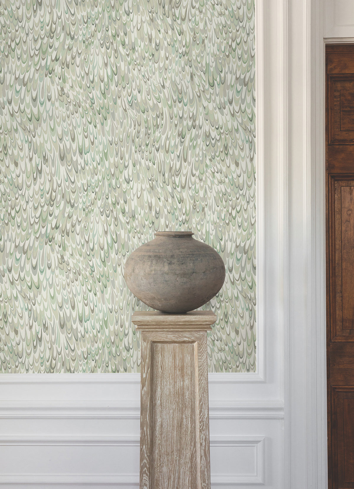 GT4582-peel-and-stick-wallpaper-room-scene