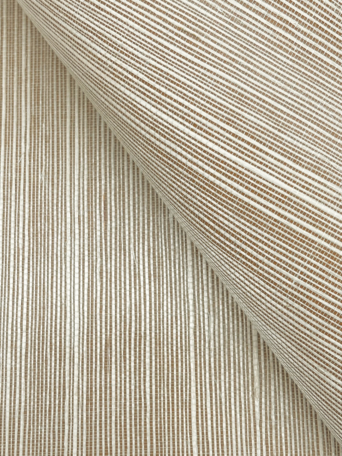 GV0105NW-peel-and-stick-wallpaper-detail-closeup