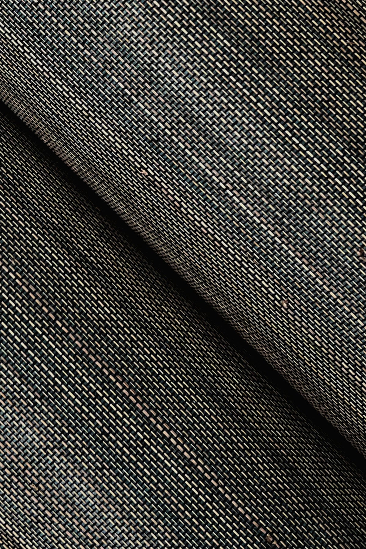 GV0271-peel-and-stick-wallpaper-detail-closeup