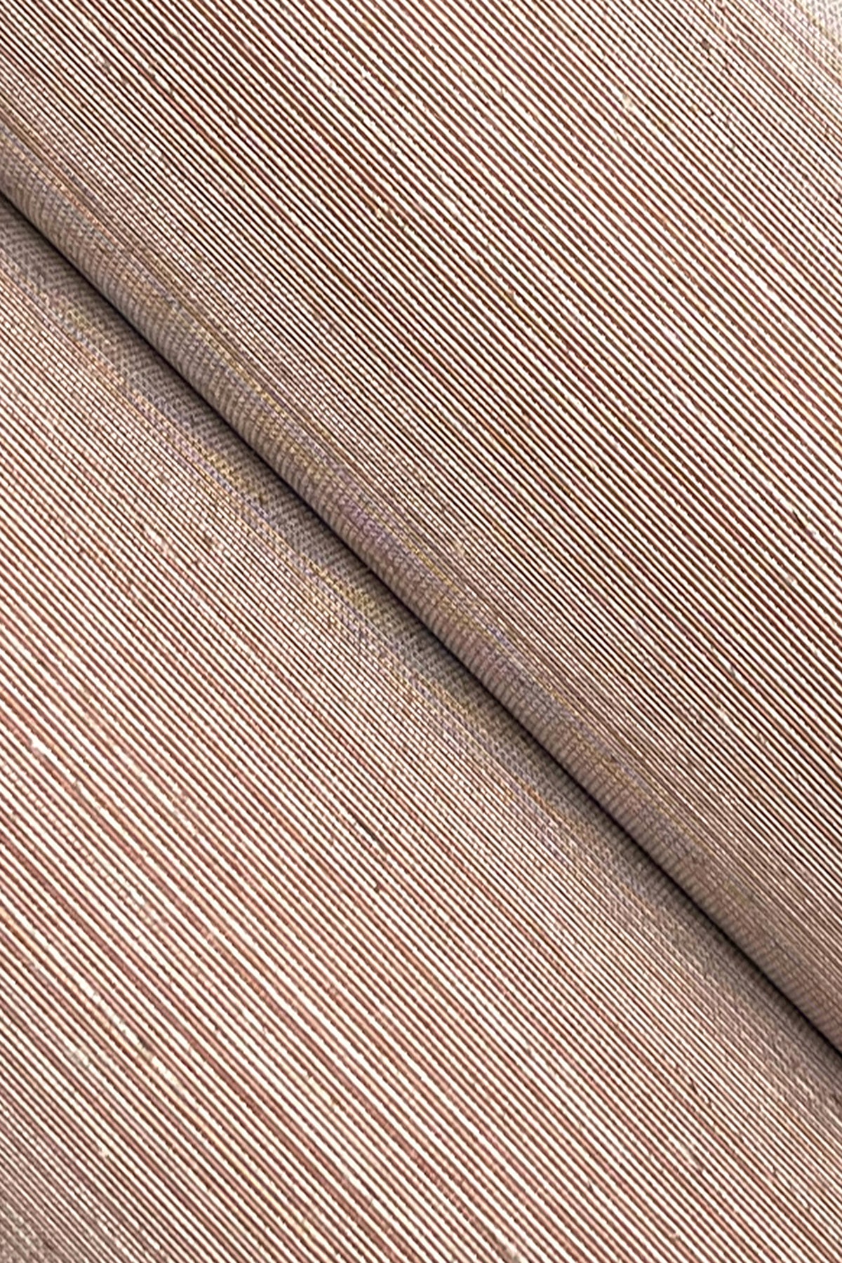 GV0281-peel-and-stick-wallpaper-detail-closeup