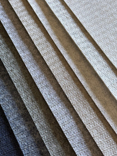 HA3656R-peel-and-stick-wallpaper-detail-closeup-4