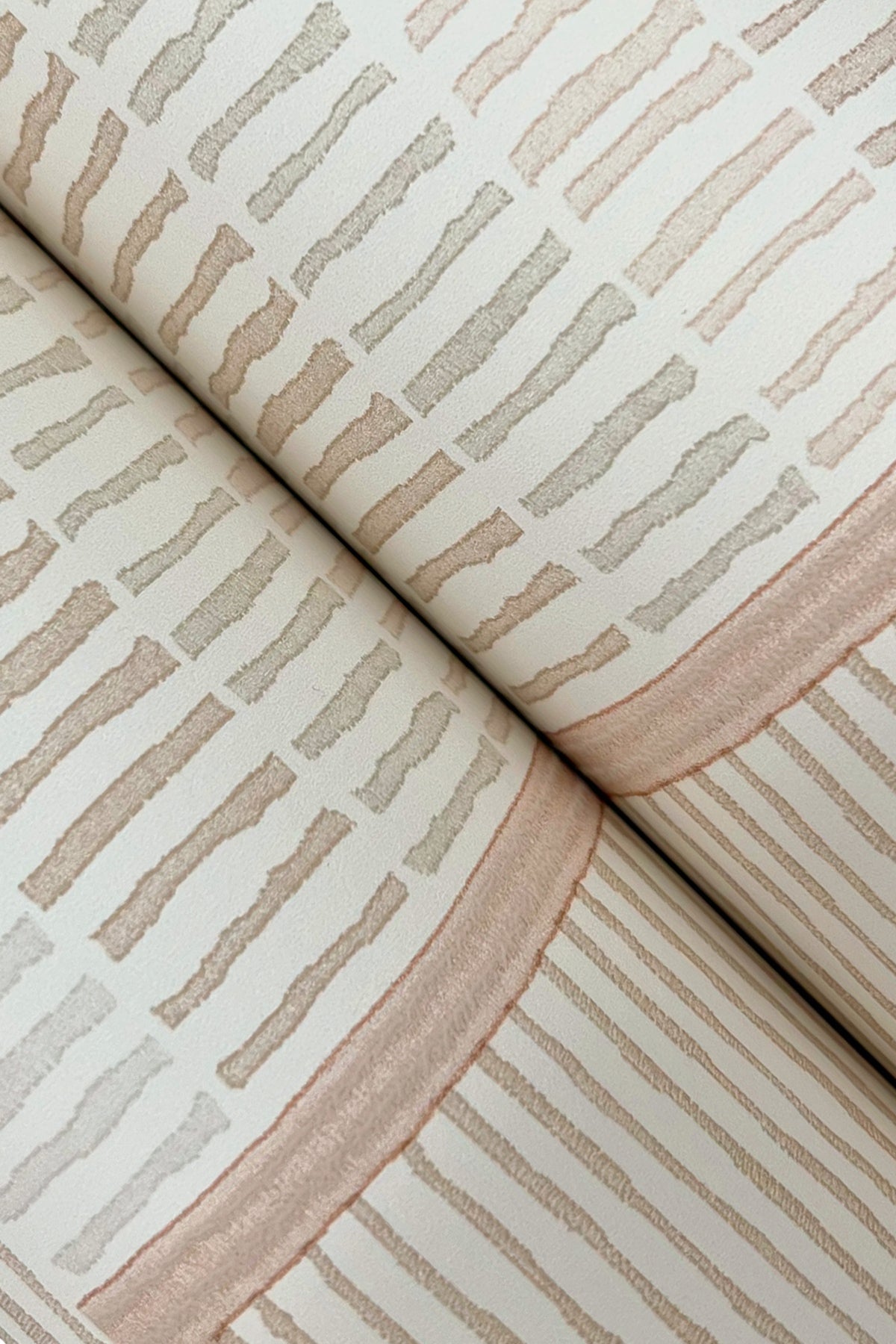 LM5372-peel-and-stick-wallpaper-detail-closeup