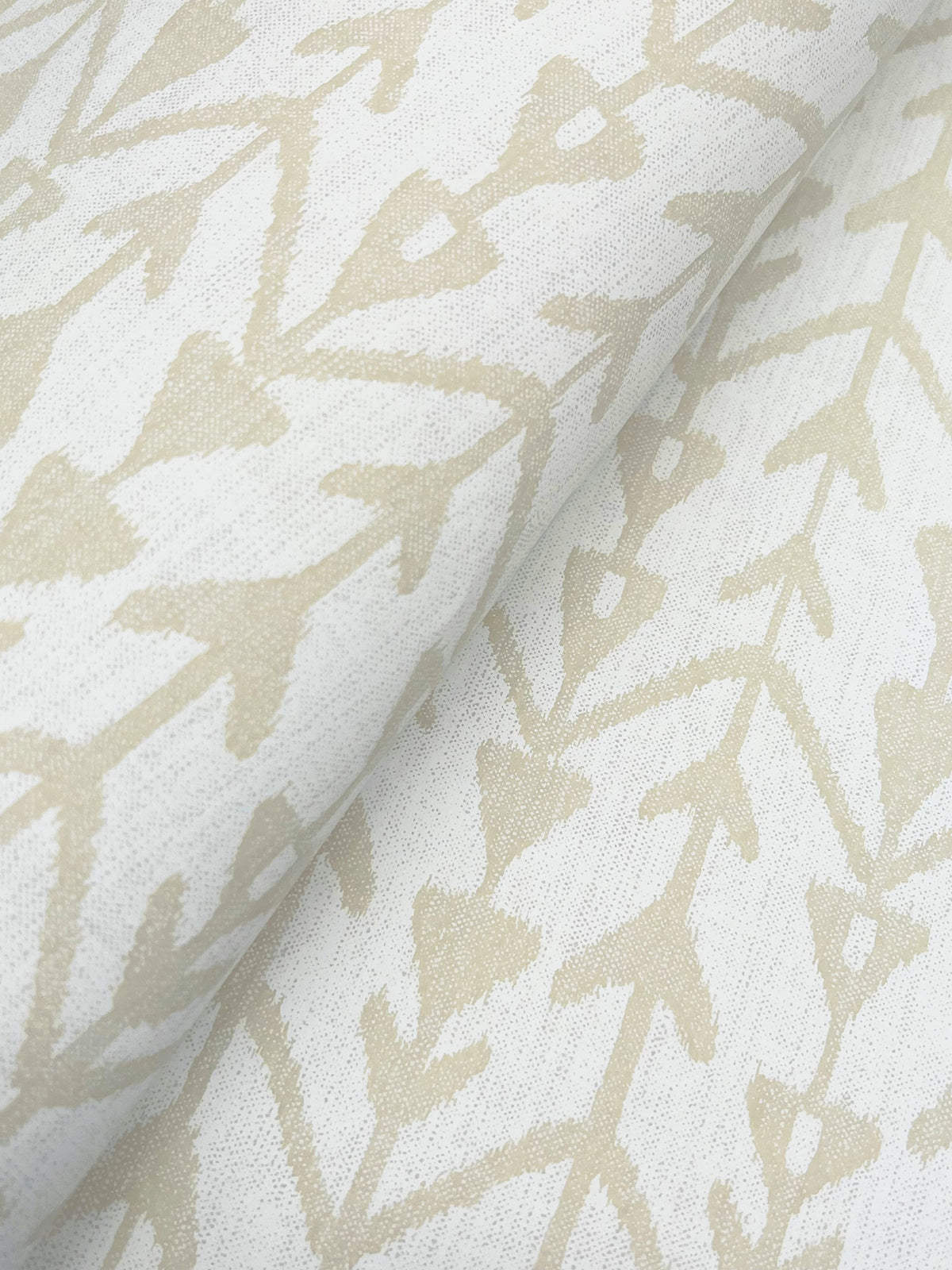 LM5381-peel-and-stick-wallpaper-detail-closeup