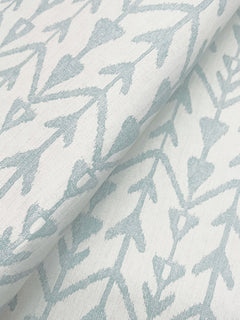 LM5383-peel-and-stick-wallpaper-detail-closeup