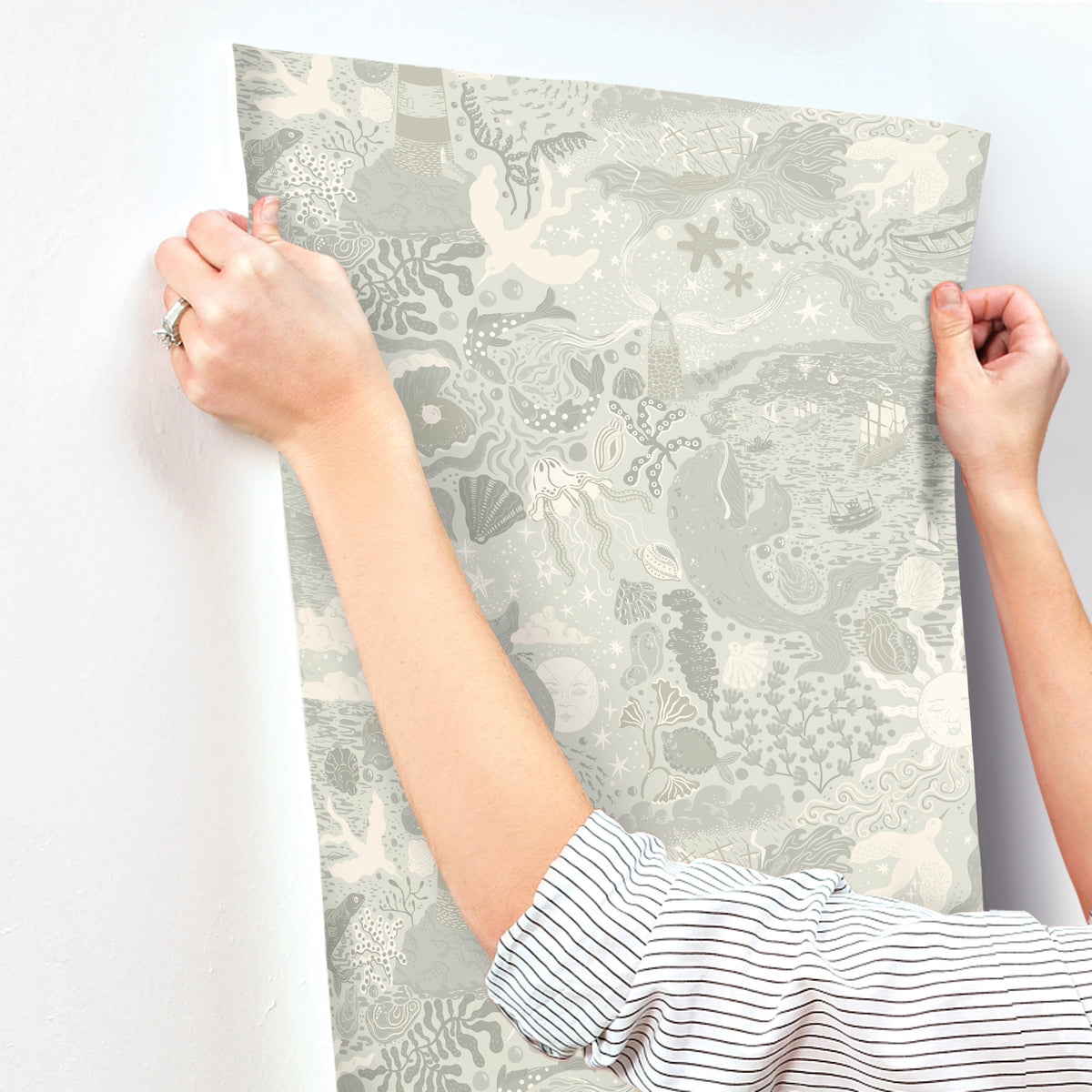 MB29017-peel-and-stick-wallpaper-stick-application-step