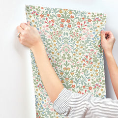 MF4726-peel-and-stick-wallpaper-stick-application-step