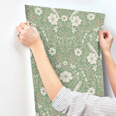 MF4747-peel-and-stick-wallpaper-stick-application-step