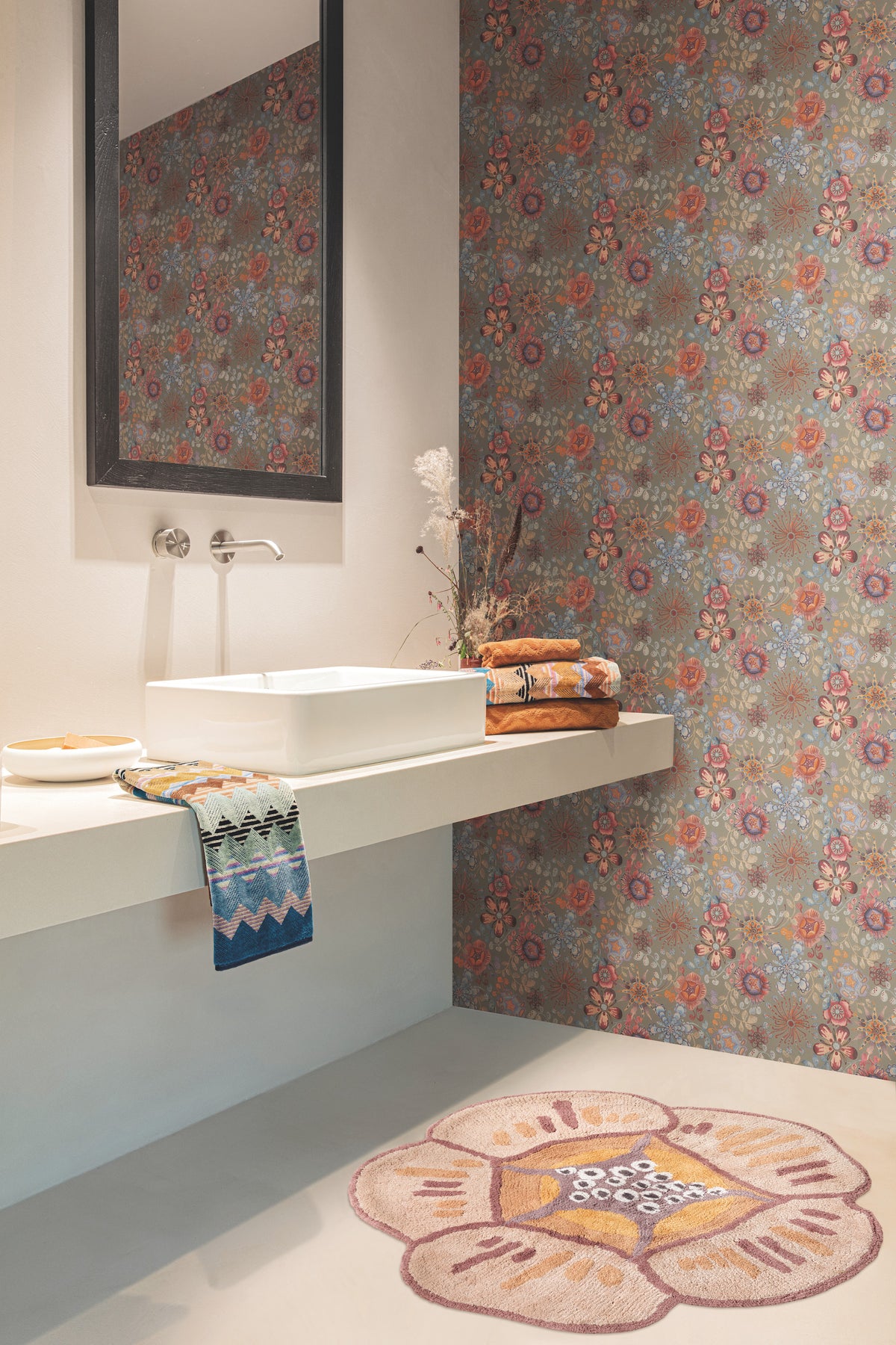 MI10310-peel-and-stick-wallpaper-room-scene-detail-closeup