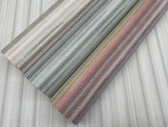 MI10395-peel-and-stick-wallpaper-detail-closeup-3