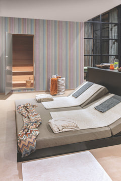 MI10396-peel-and-stick-wallpaper-room-scene-detail-closeup