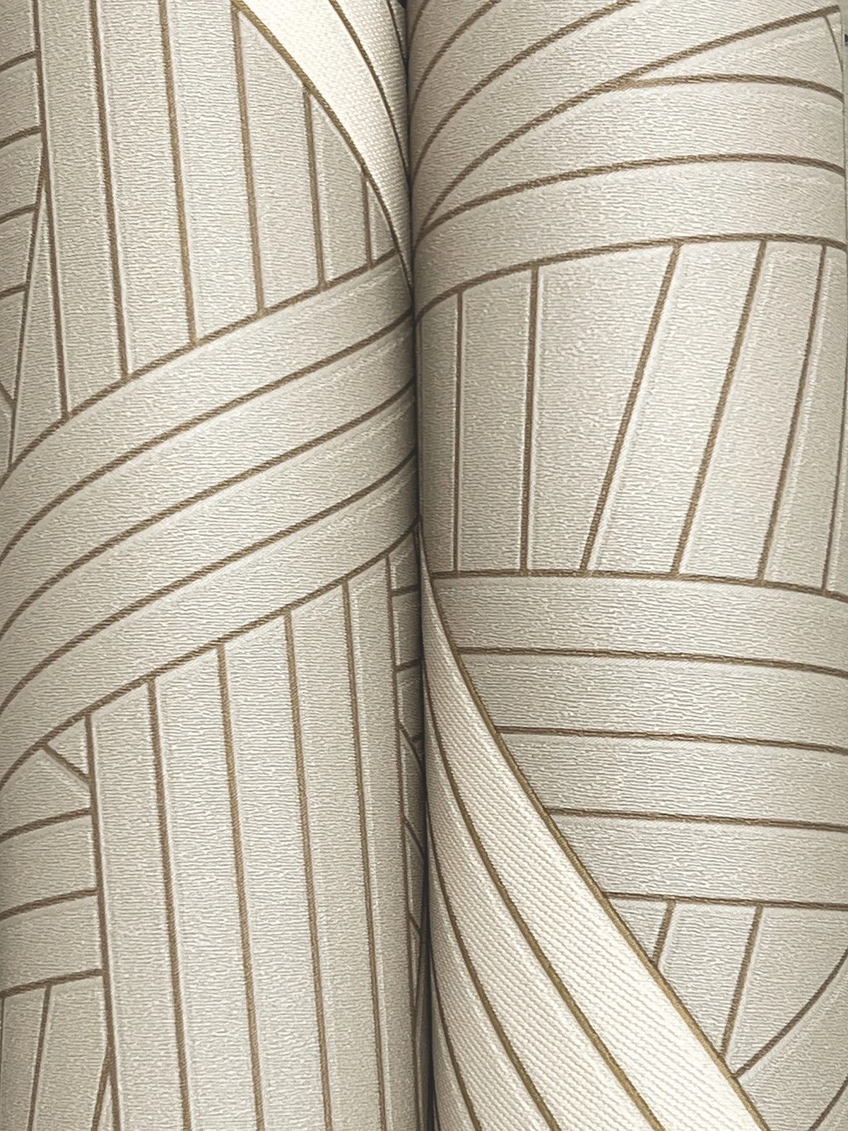 MI10561-peel-and-stick-wallpaper-detail-closeup