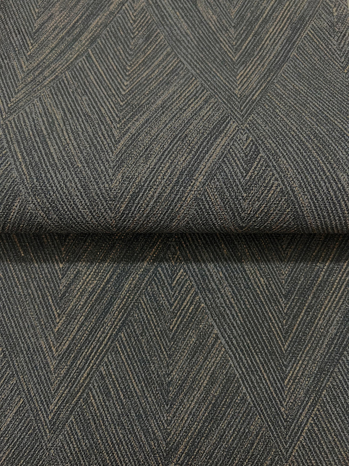 MJ4802N-peel-and-stick-wallpaper-detail-closeup