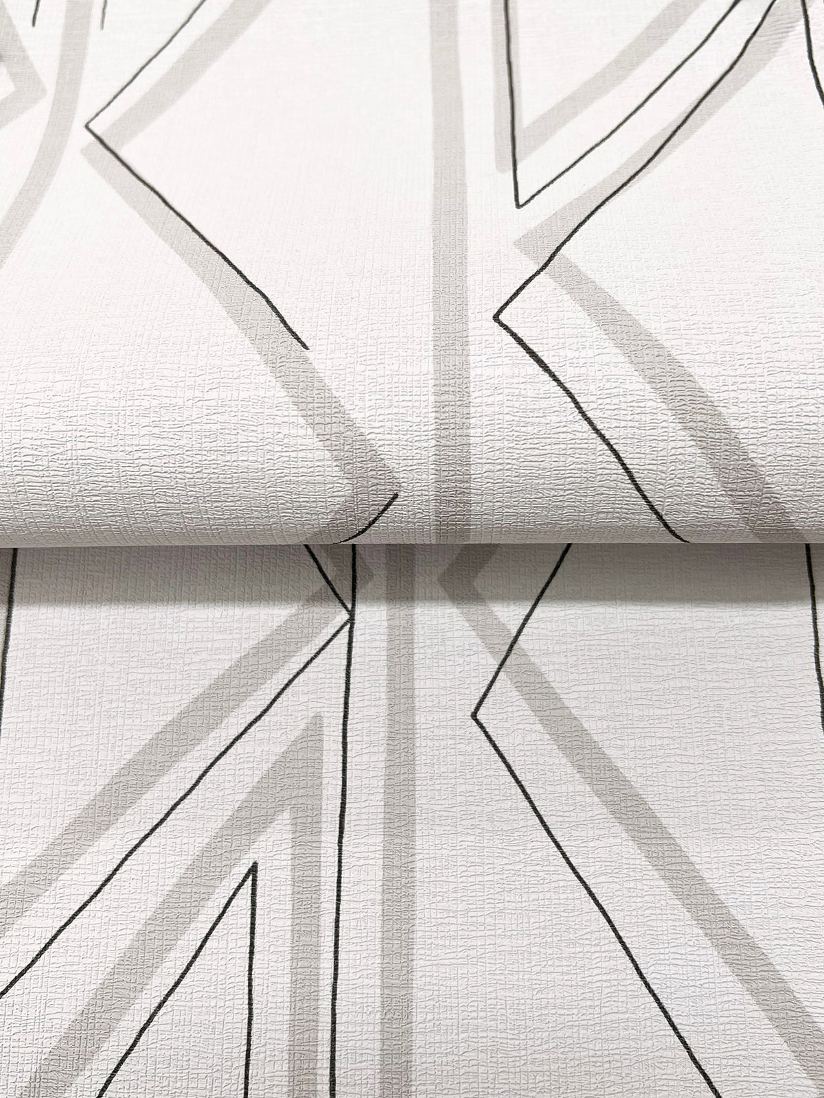 MJ4852-peel-and-stick-wallpaper-detail-closeup