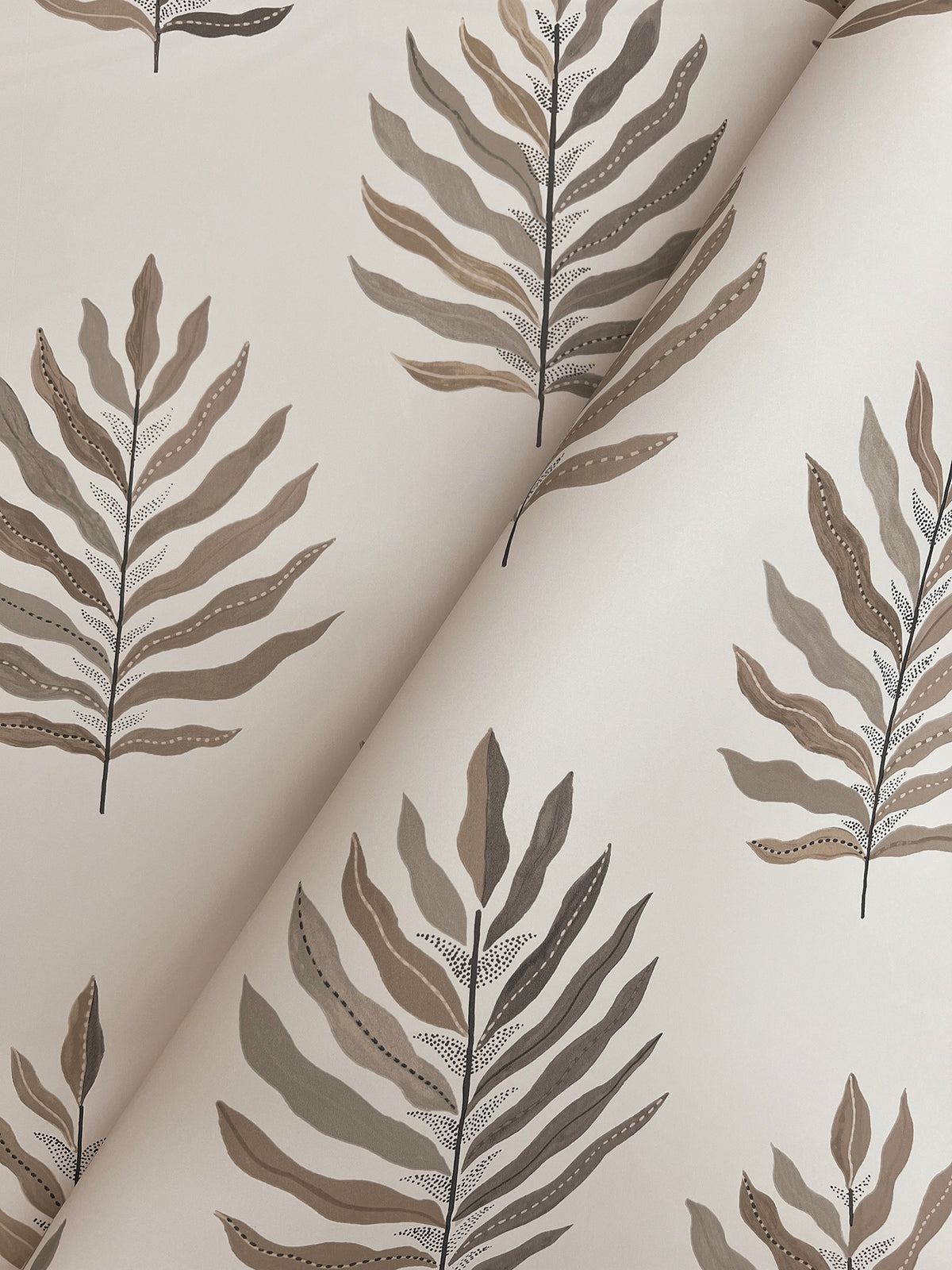 MT5604-peel-and-stick-wallpaper-detail-closeup
